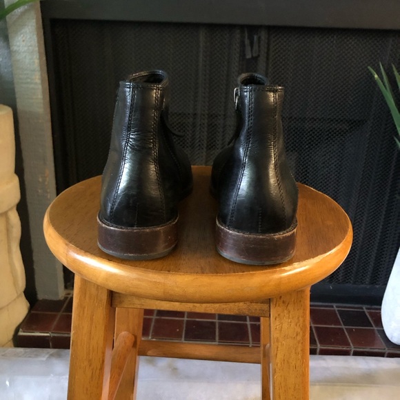 Johnston & Murphy Black Leather Ankle Boots - Picture 4 of 5